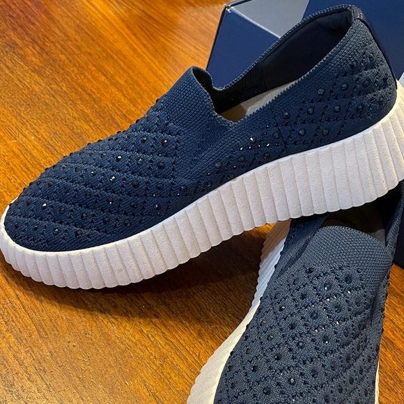 White Mountain Dark Blue sparkling stones Textured Slip-Ons - Picture 2 of 5